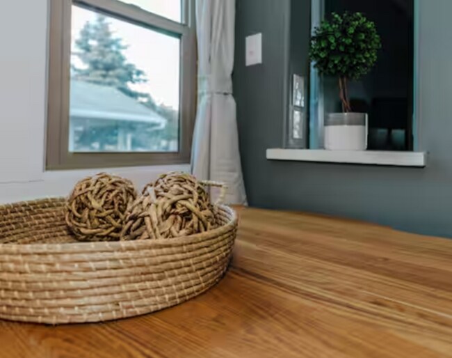 Building Photo - 1242 S 300 E