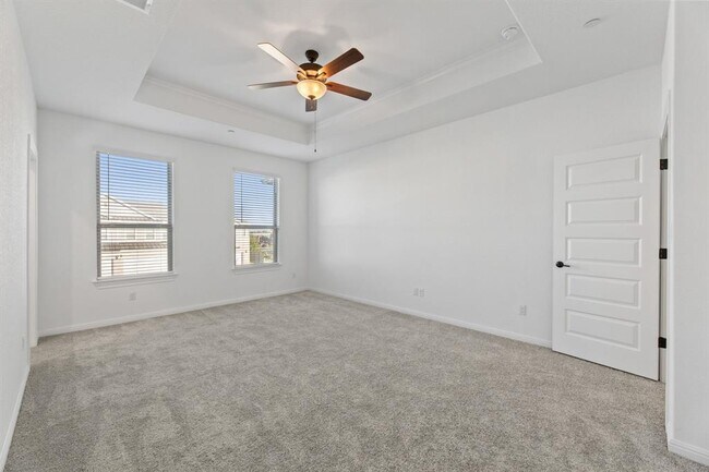 Building Photo - 2725 Woodall Dr