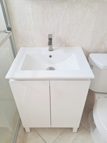 Building Photo - 60 NW 46th Ave