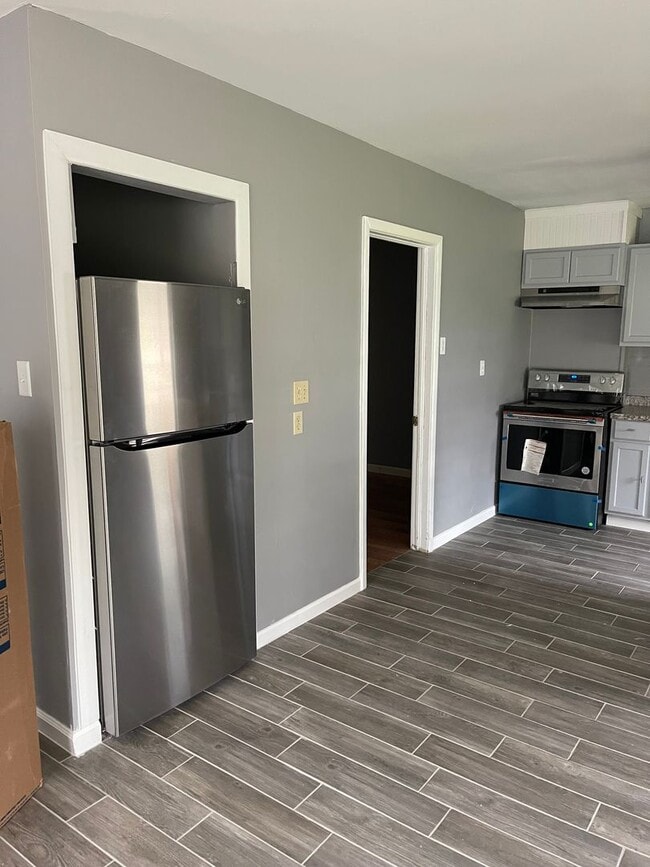 Building Photo - Cute 2/1 House in West Lampasas