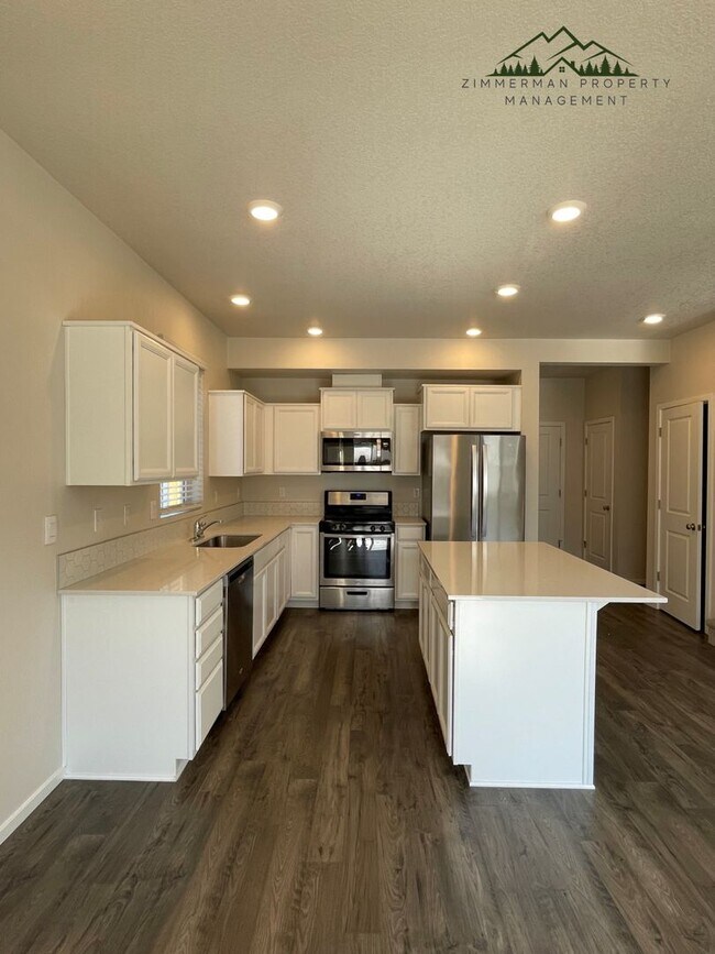 Building Photo - Beautiful 3-Bedroom Home in The Hayden Bri...