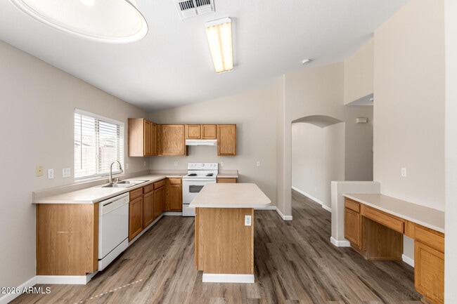 Building Photo - 13501 N 130th Ave