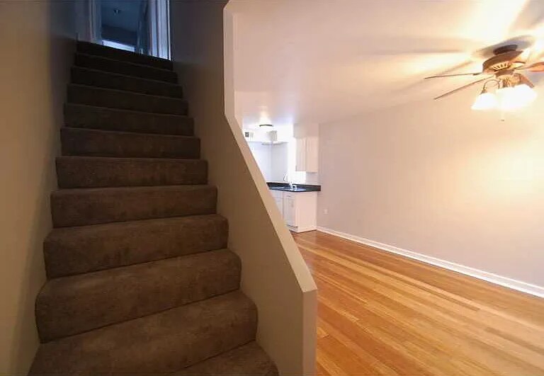 Stairs/livingroom - 625 Copeland St
