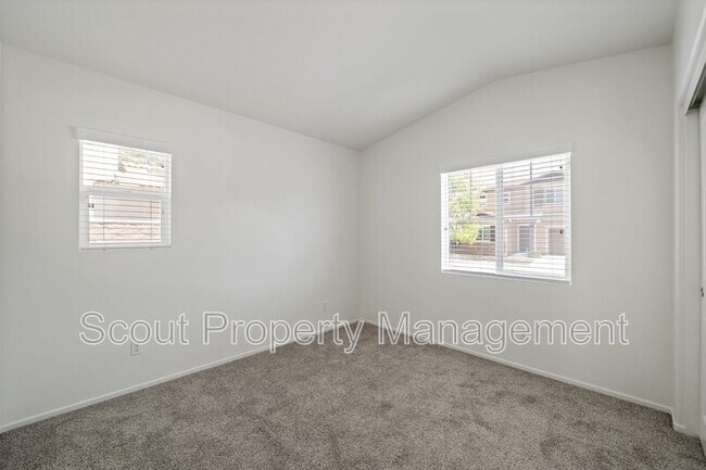 Building Photo - 29308 Abelia Ln