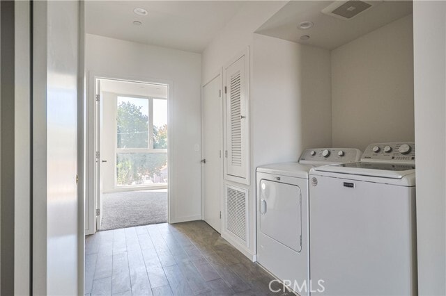 Building Photo - 14754 Gilmore St