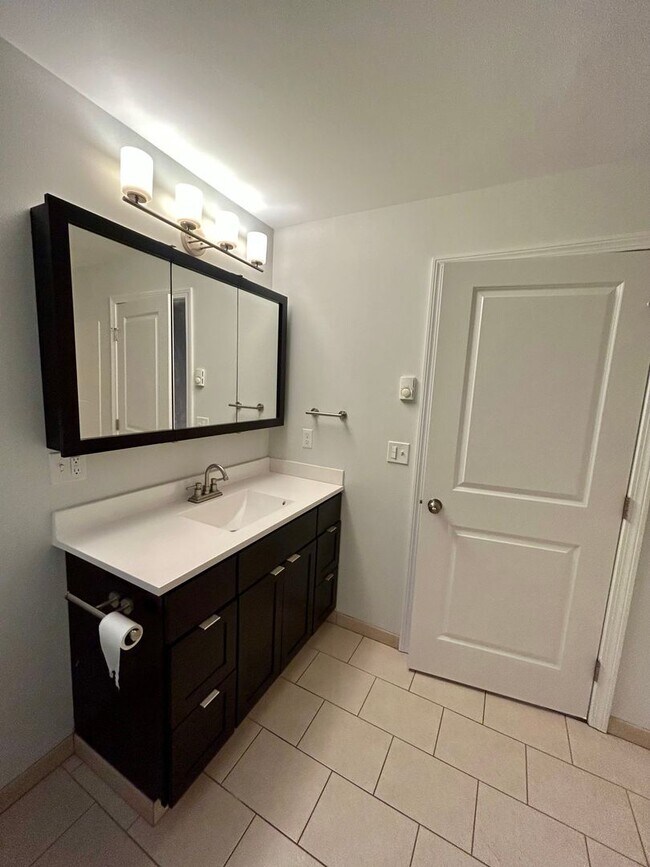 Building Photo - 118 Ashcraft Rd