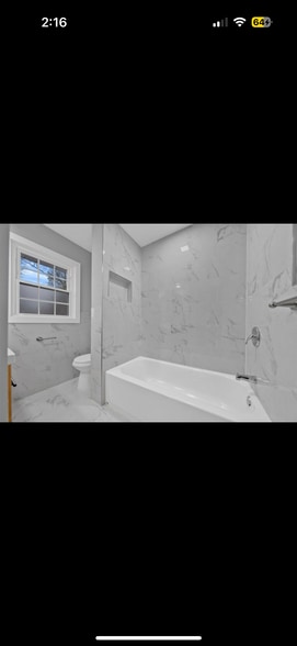 Building Photo - 108 Lynnwood Dr