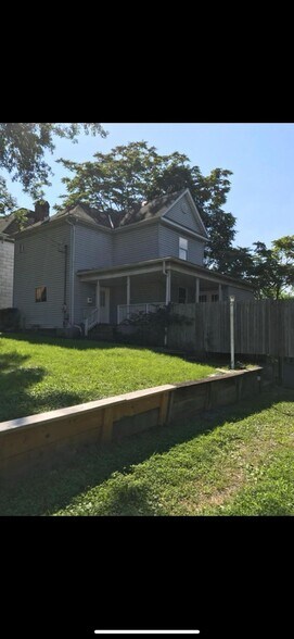 Building Photo - 125 Haymond St