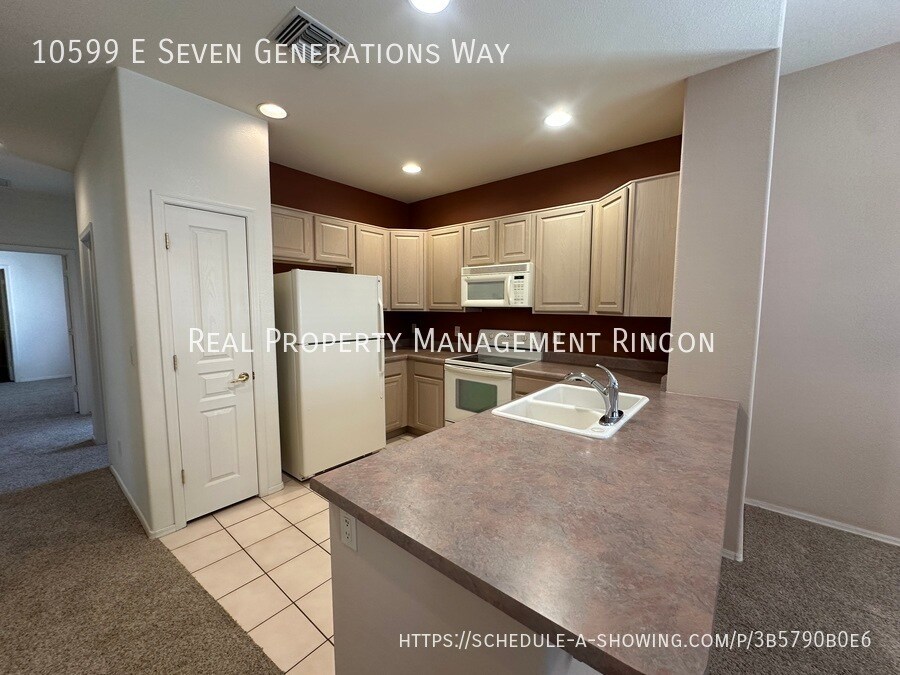 Building Photo - 10599 E Seven Generations Way