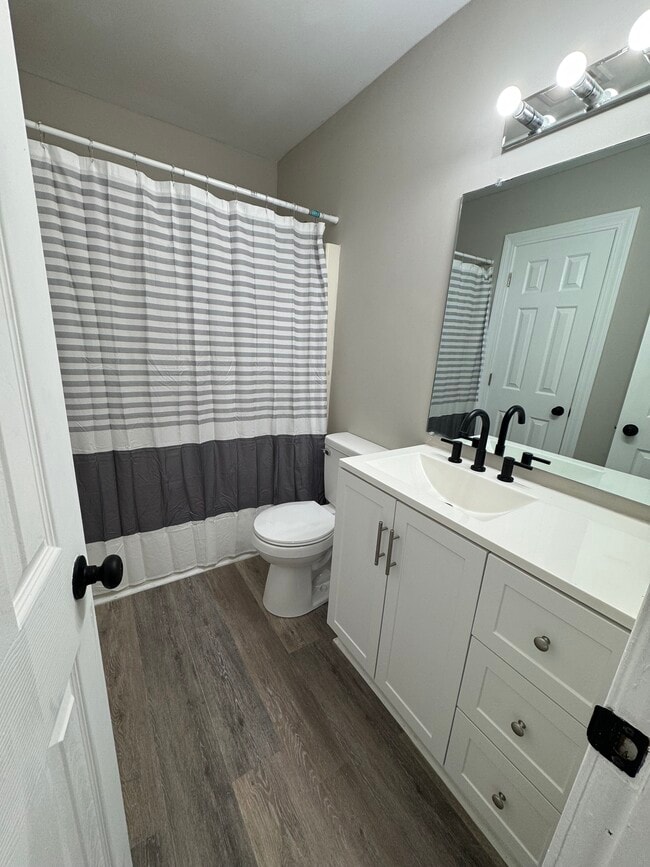 Building Photo - 3513 Providence Ln NW