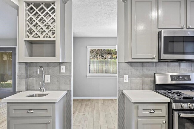 Building Photo - 835 Mayweather Ln