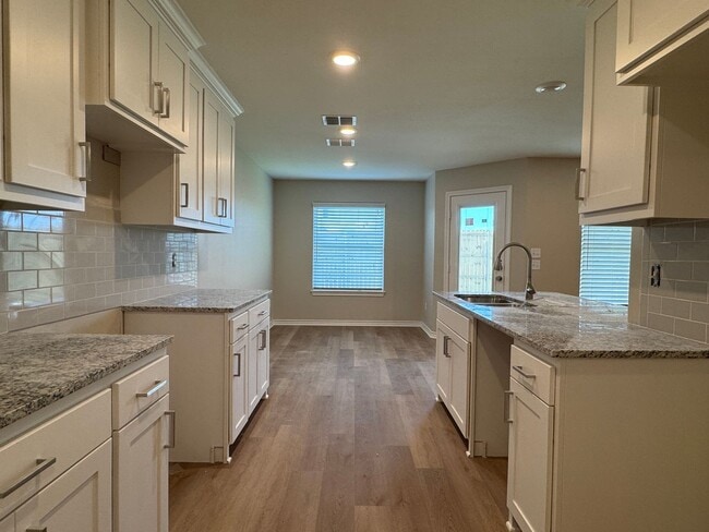 Building Photo - 14574 CR 2191