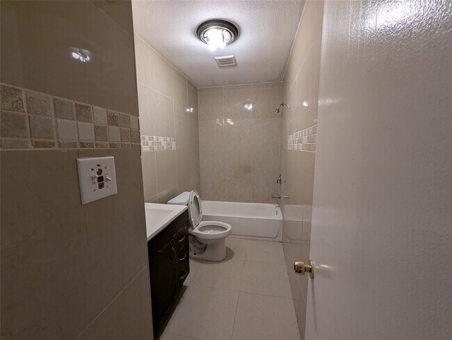 Building Photo - 12045 Willow Trail