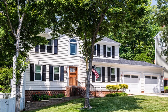 Building Photo - 206 Maumee Ct