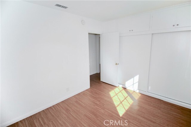 Building Photo - 6951 Simpson Ave