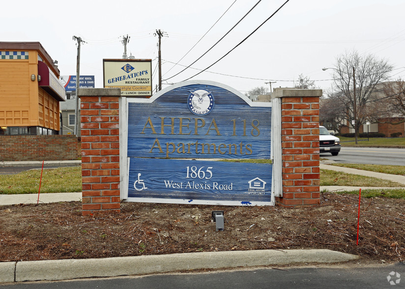 Building Photo - AHEPA 118 Senior Apartments