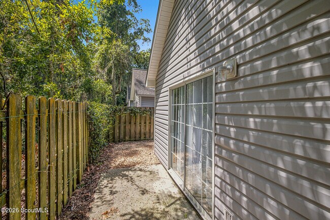 Building Photo - 413 Palmetto St