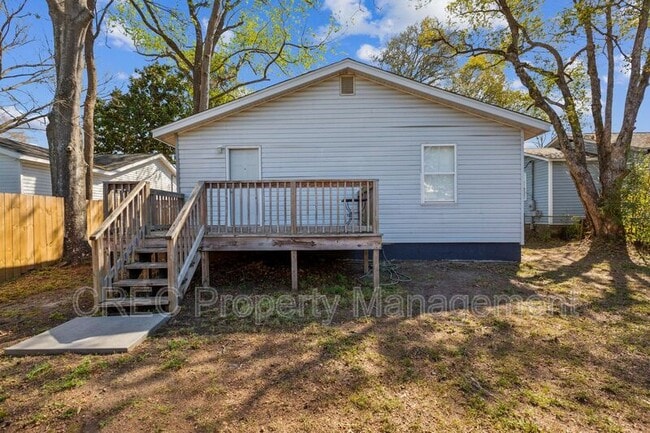 Building Photo - 2925 Alabama Dr