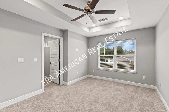 Building Photo - 400 Walters Cir