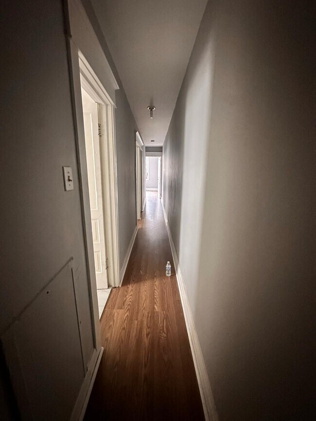 Building Photo - 3110 Frankford Ave