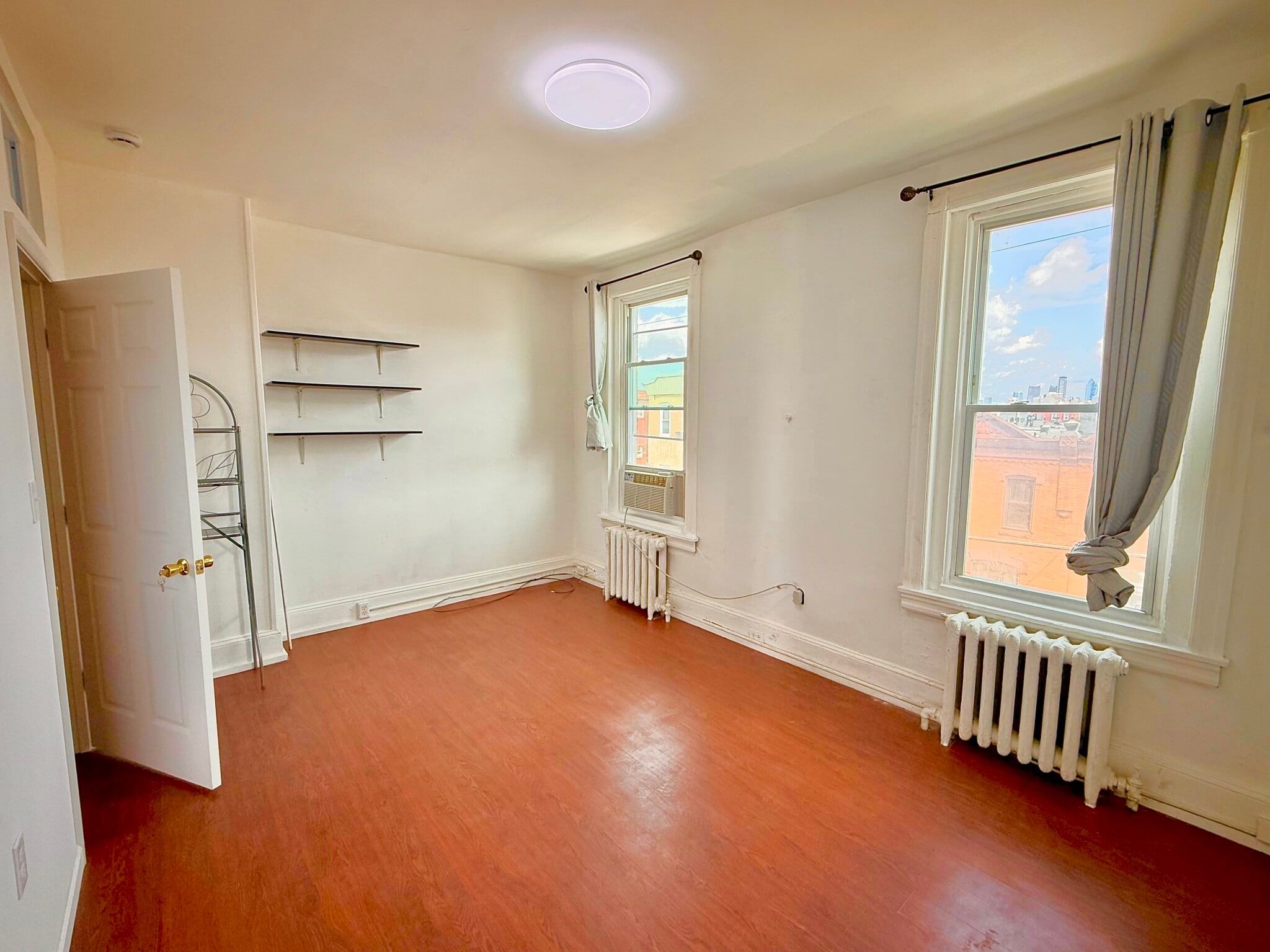 bedroom2 - 1418 Wolf St