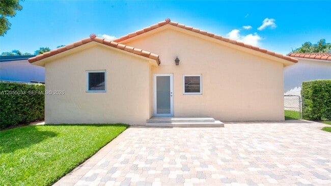 Building Photo - 13463 SW 39th Ln