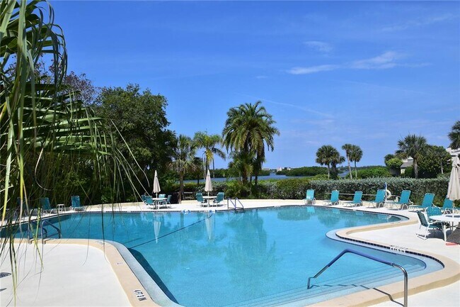 Building Photo - 1709 Pelican Cove Rd