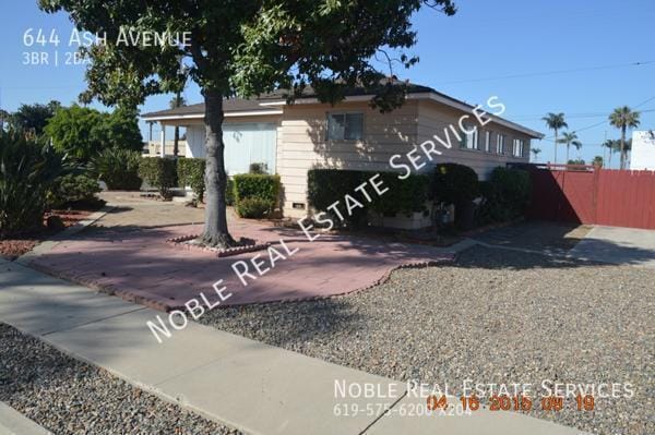 Building Photo - 644 Ash Ave