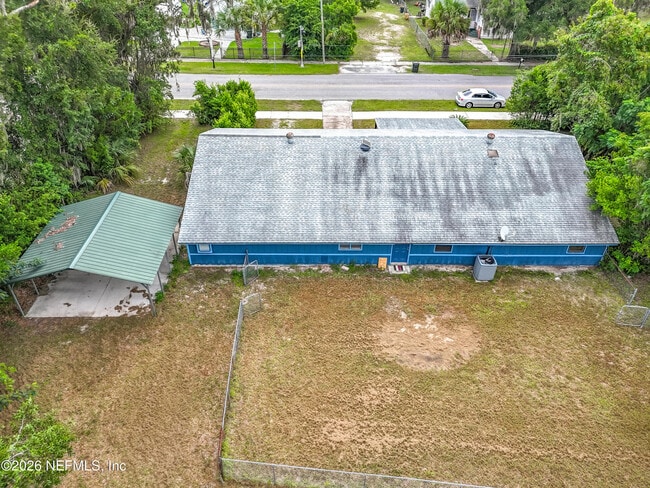 Building Photo - 101 S Oakridge Ave