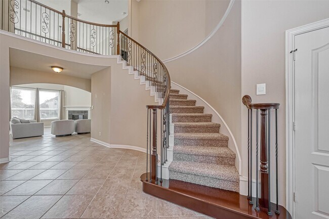 Building Photo - 17827 Circular Quay Ln