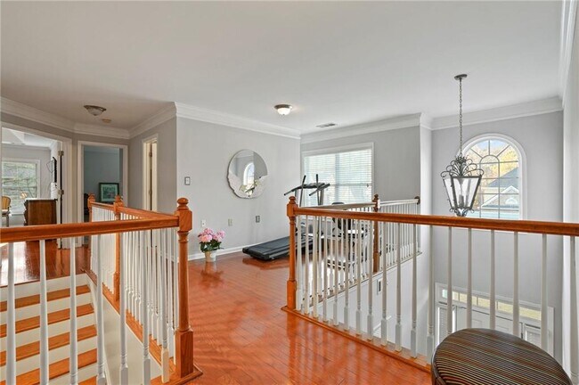 Building Photo - 3224 Wolf Club Ln SW
