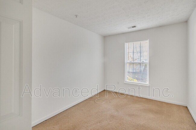 Building Photo - 8334 Tapu Ct