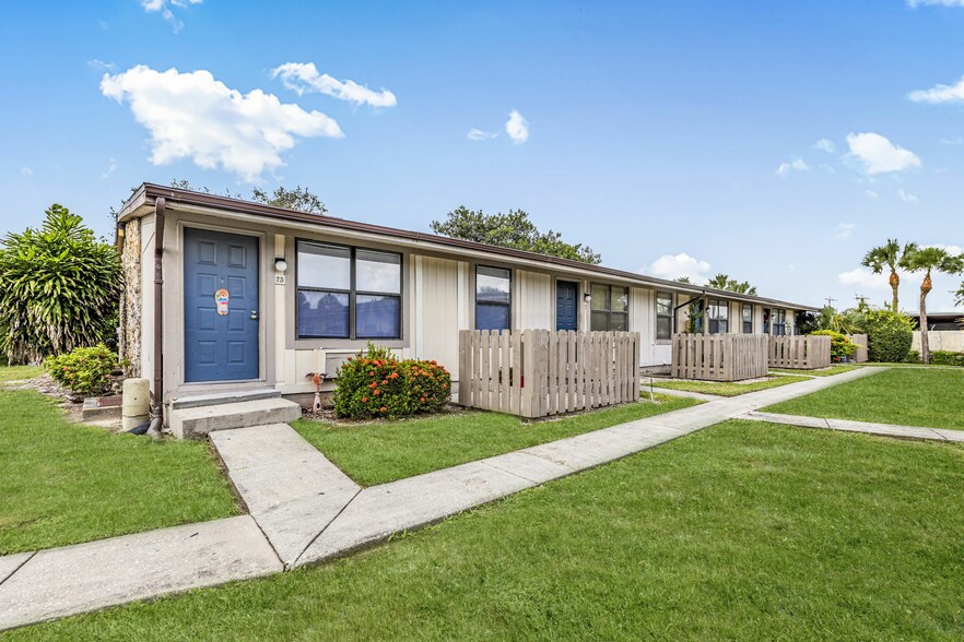 7-web-or-mls-IMG_7463.jpg - Windrush Apartments