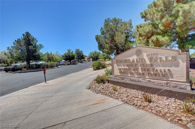 Building Photo - 10713 Grand Cypress Ave