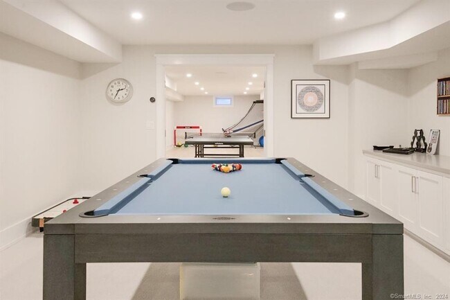 Building Photo - 17 Stony Brook Rd