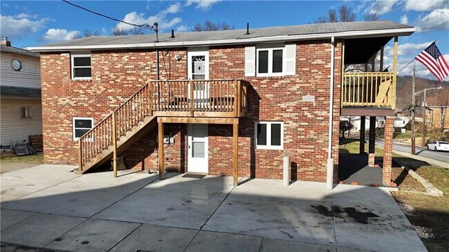 Building Photo - 927 Vance Ave