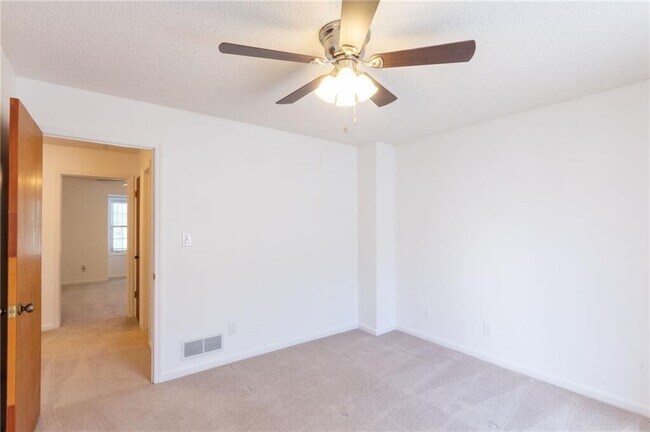Building Photo - 3730 Old Flowery Branch Rd