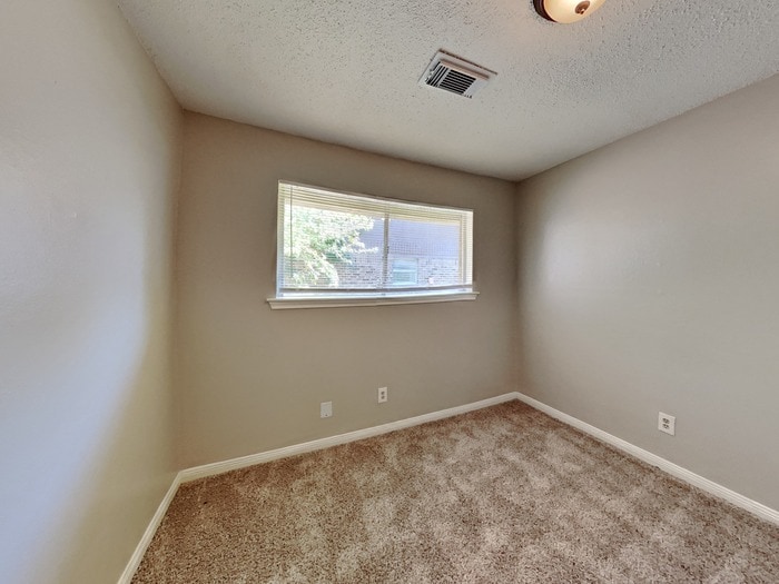 Building Photo - 5121 Parsley Ave