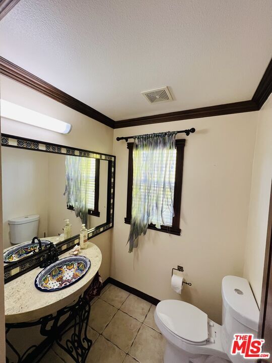 Building Photo - 1414 Kemmett Ct