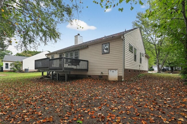 Building Photo - 10225 Footsman Pl