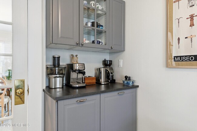 Building Photo - 74 Mt Hermon Way