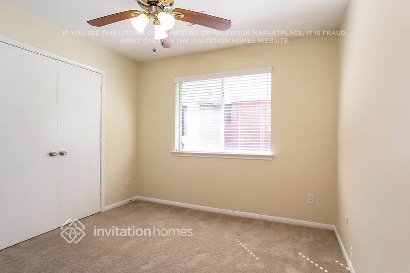 Building Photo - 10714 Estelle Cir