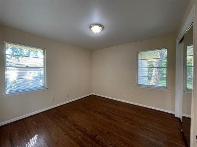 Building Photo - 1303 Northlake Dr