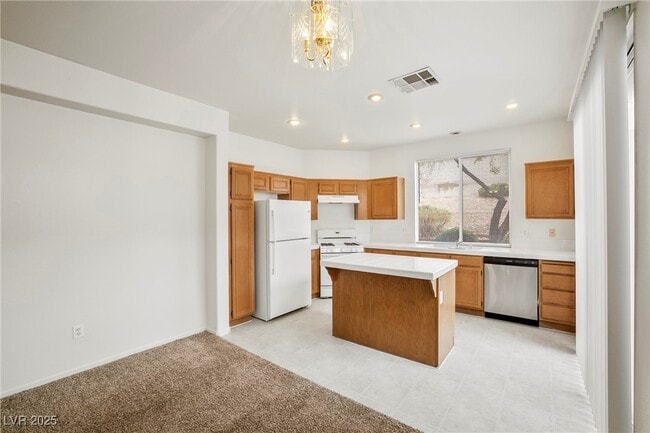 Building Photo - 413 Magnolia Arbor St