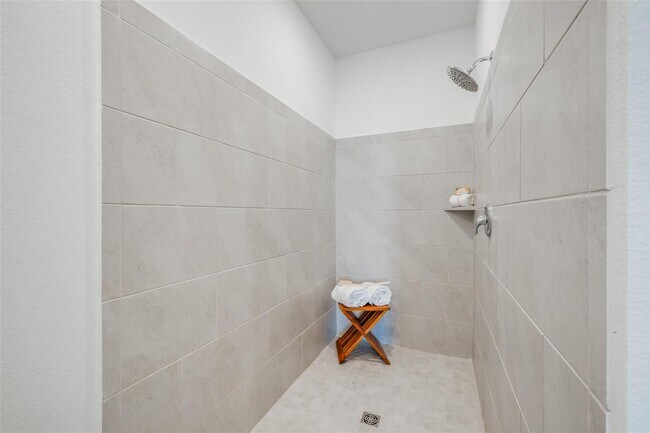 Building Photo - 26518 Foxtail Fern Dr