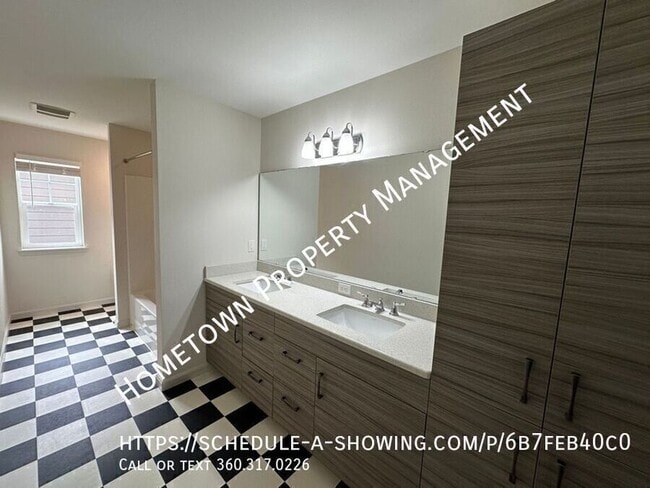 Building Photo - 5937 Ashbourne Ln SE