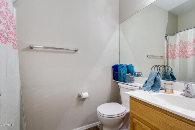 Building Photo - 3 bedroom in Mesa AZ 85209