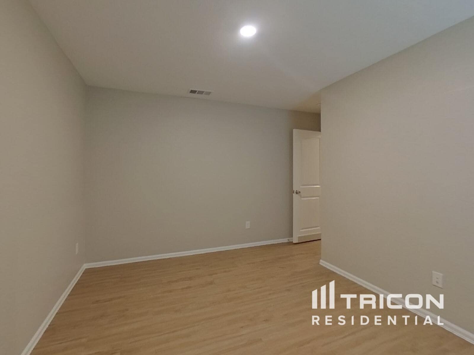 Building Photo - 18622 Rosehill Pr Dr