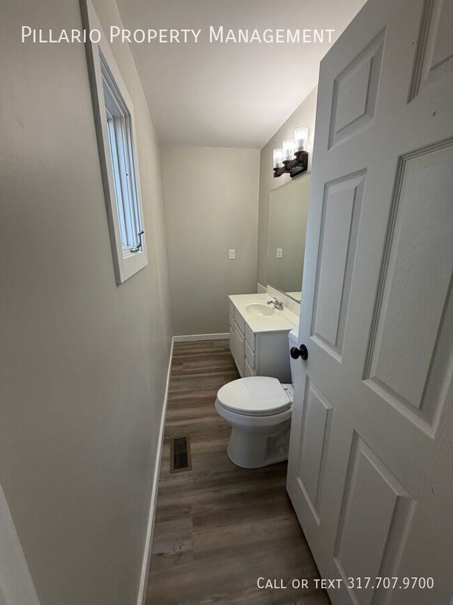 Building Photo - 7903 Roseway Ct