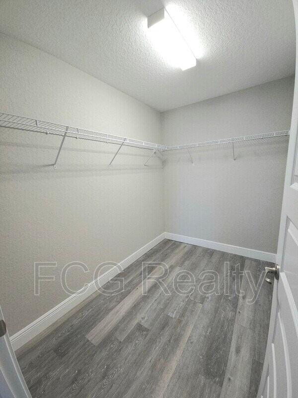 Building Photo - 240 Locust Pass Dr